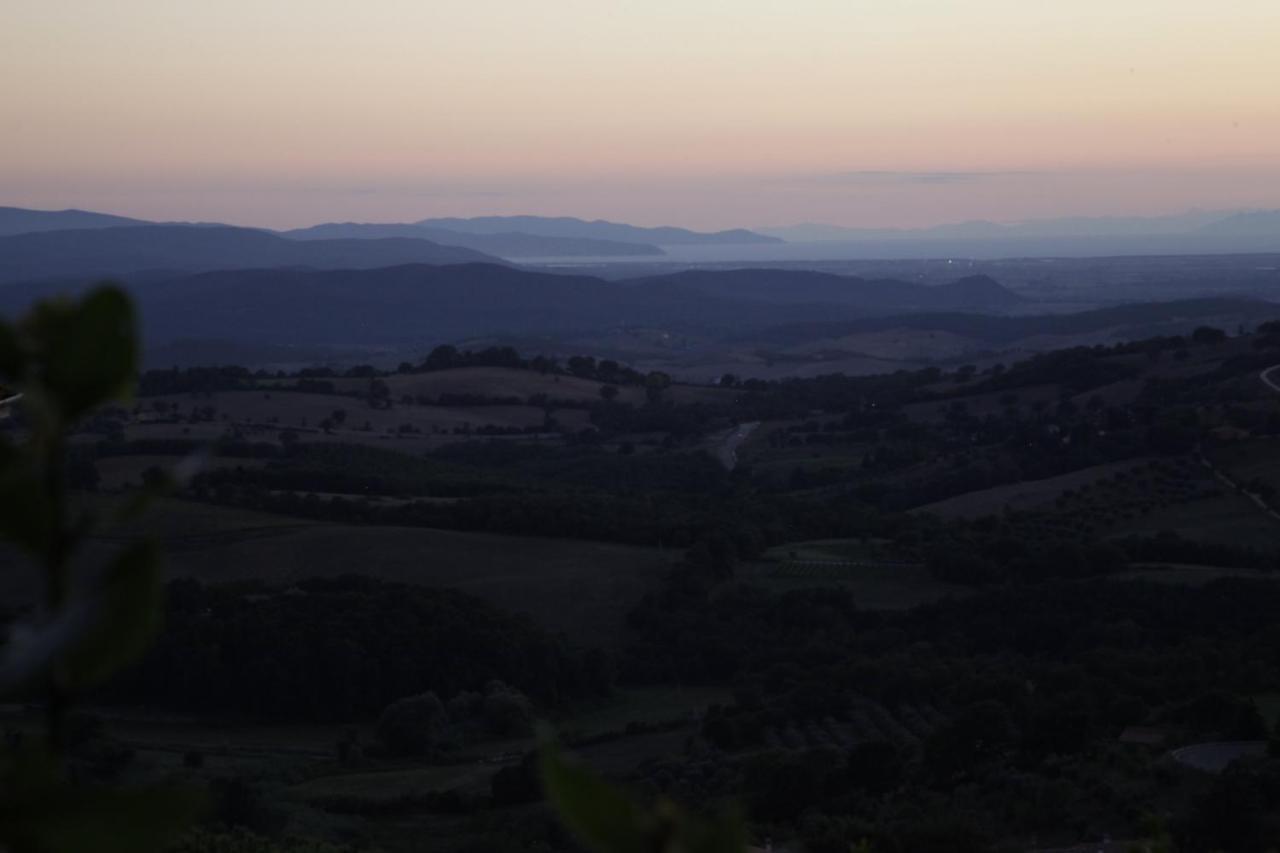 Manciano'S Panorama Apartment Bagian luar foto